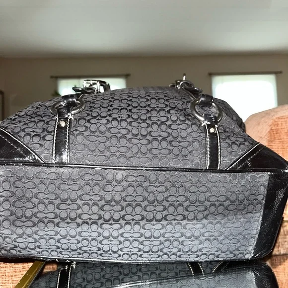 Black Coach Women's Tote Bag - Picture 3 of 10